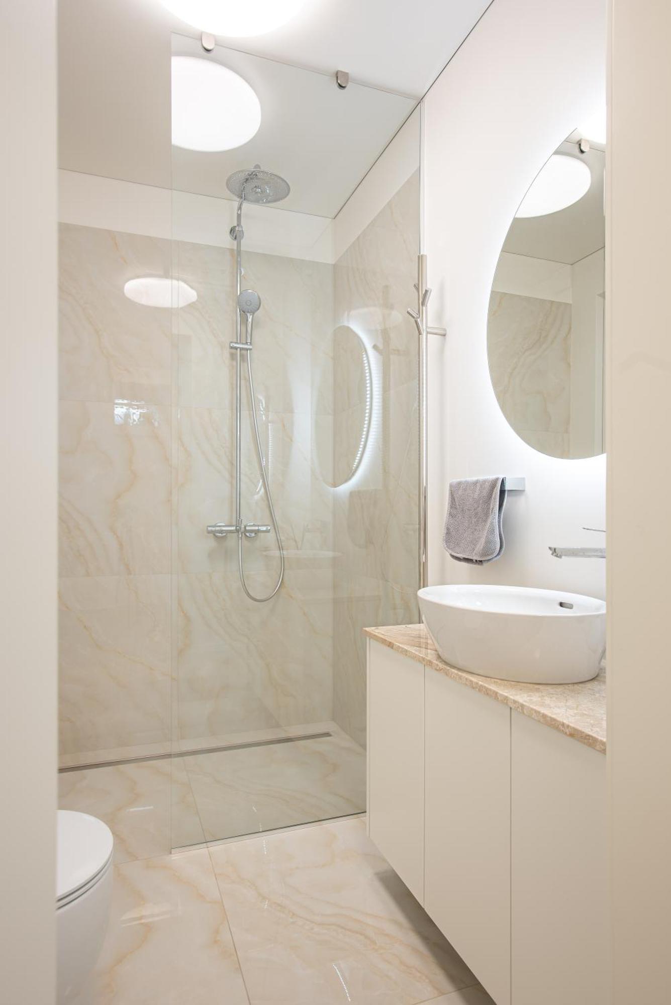 Cathedral Apartment, Perfect For Couples VNO Buitenkant foto
